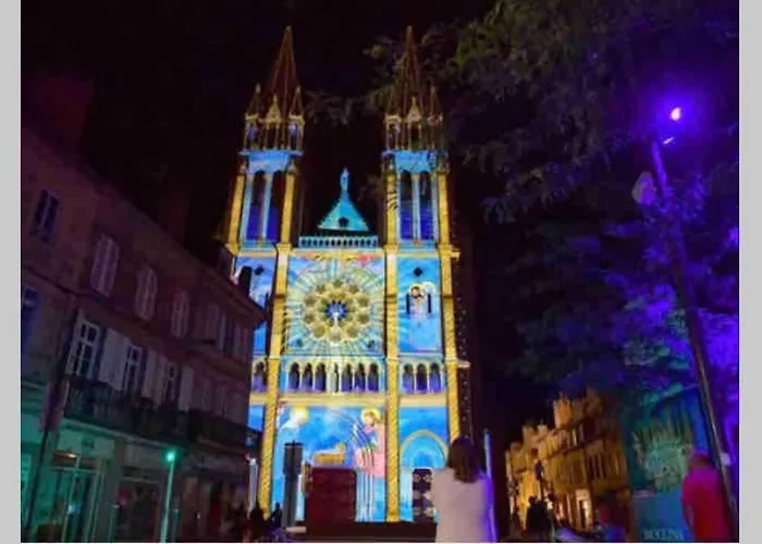 De Charme Plein Coeur De * Moulins (Allier)
